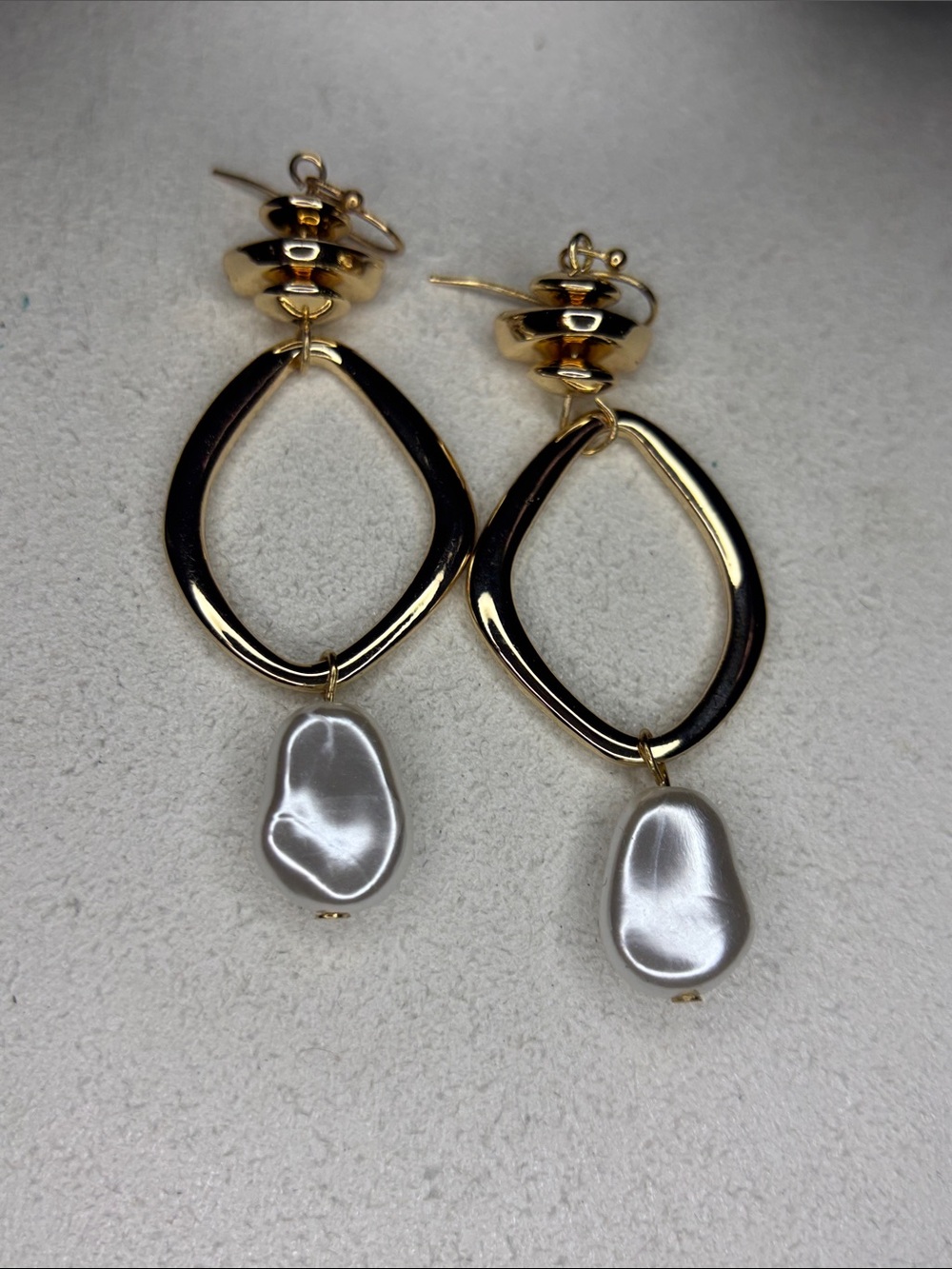 Gold Open Teardrop Earrings with Iridescent White Pearls